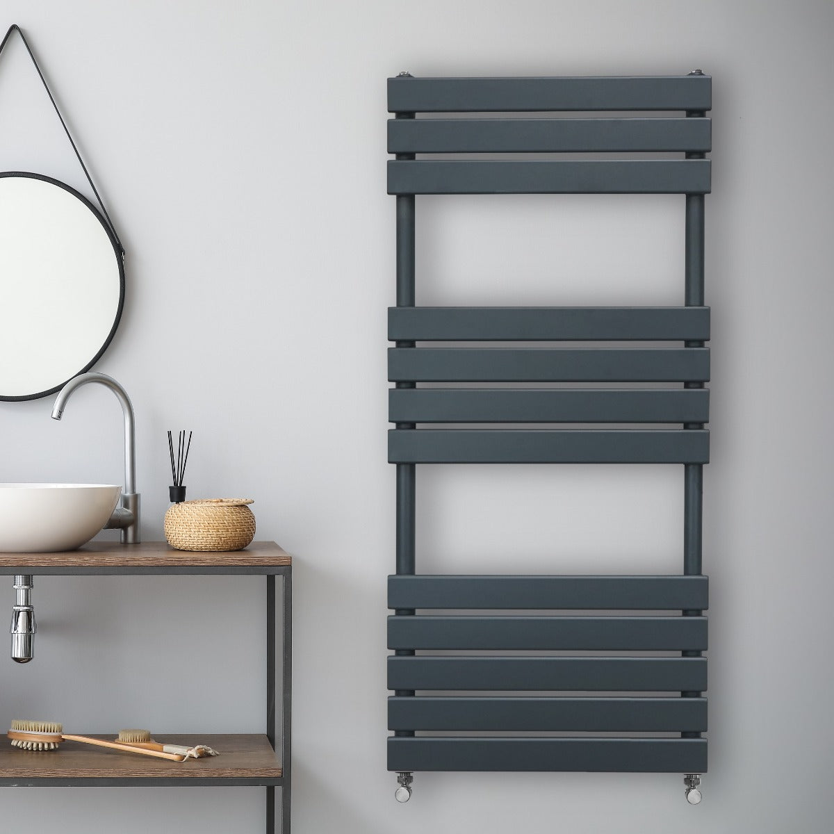 Flat Panel Towel Radiator – 1200mm x 500mm – Anthracite Grey - Like New