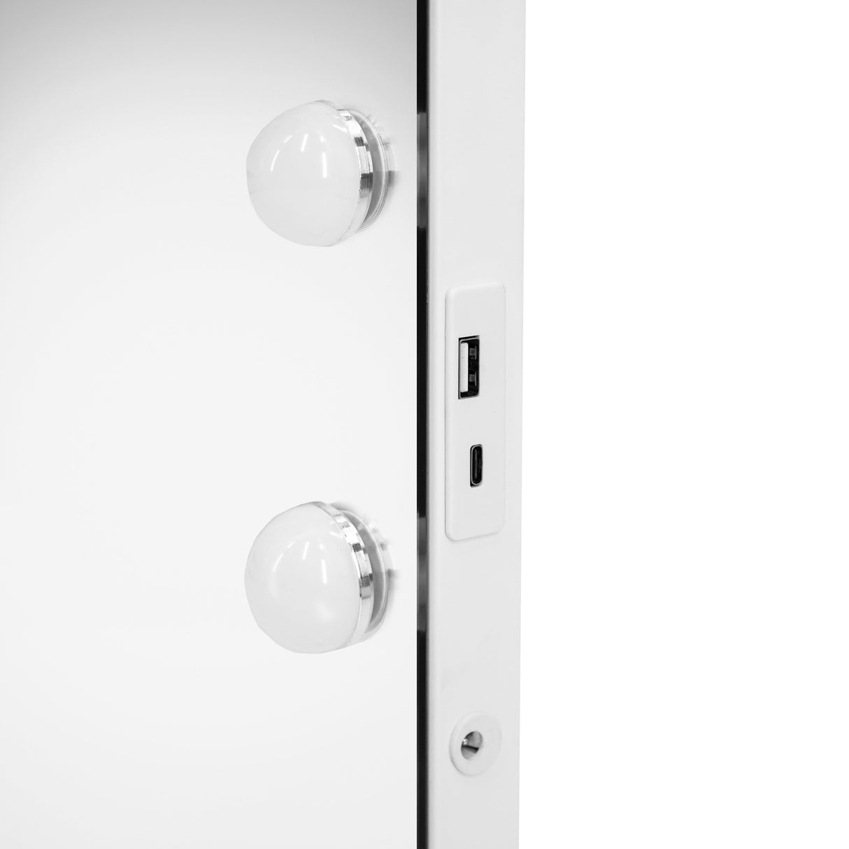 LED Bluetooth Mirror - 58 x 46cm - Used - Acceptable