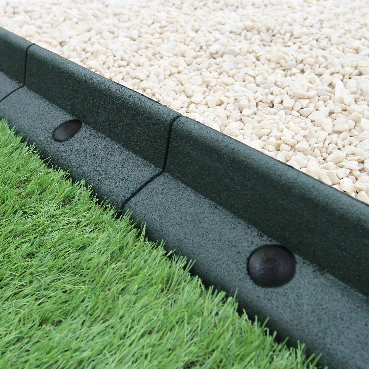 Flexible Lawn Edging Green 1.2m x 12 - Used - Good