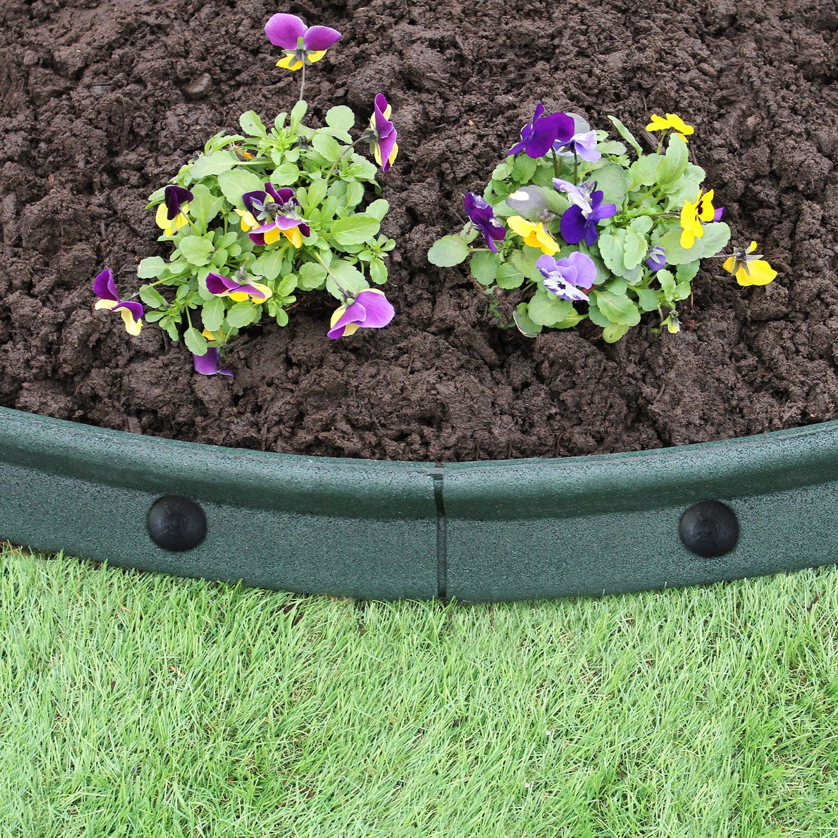 Flexible Lawn Edging Green 1.2m x 12 - Used - Good