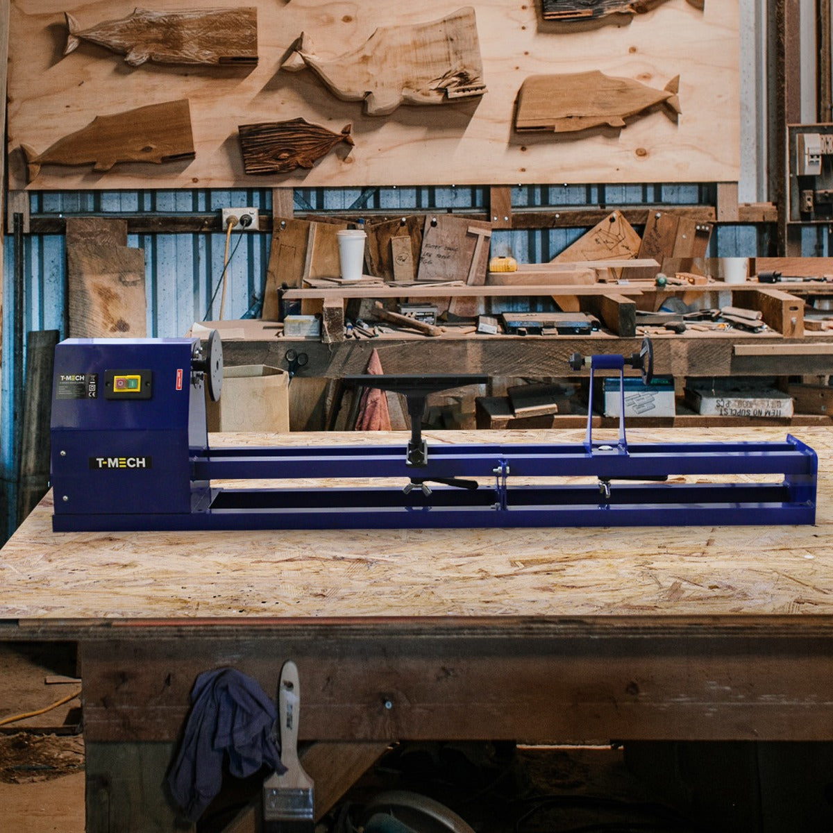 Wood Lathe, 4 Jaw Chuck & Accessories - Used - Acceptable