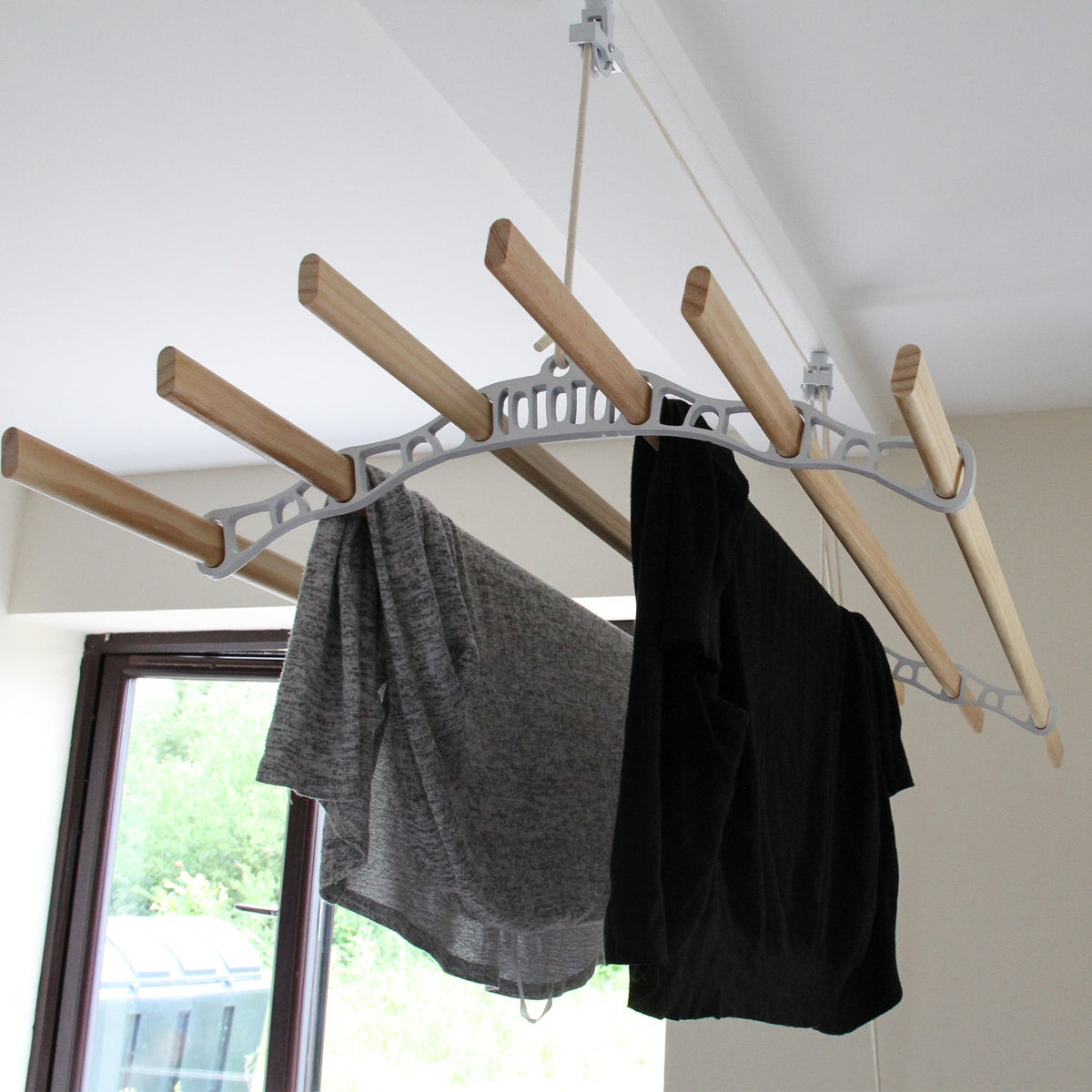 Clothing Airer Ceiling Pulley - White - 1.2m - Used - Acceptable