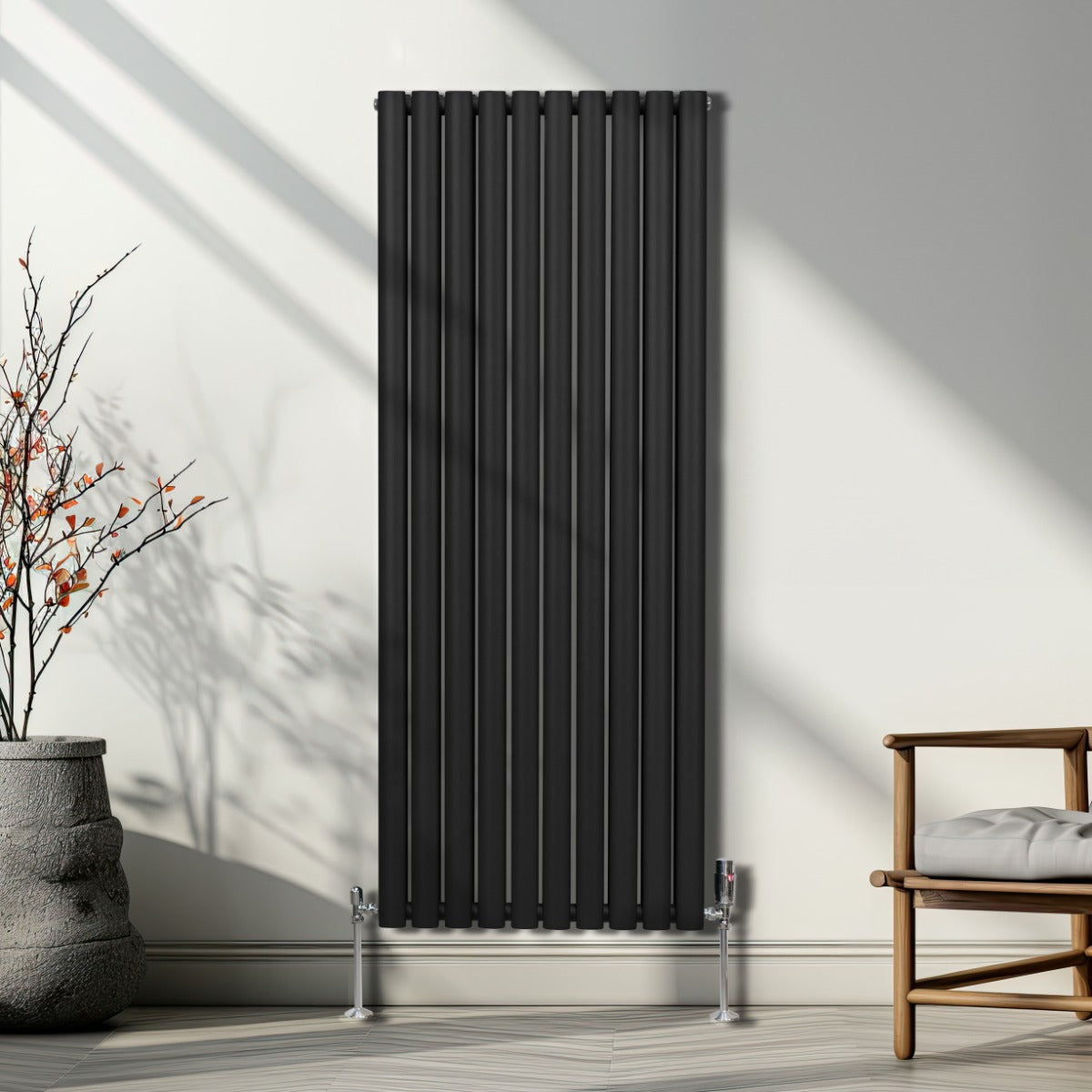 Oval Column Radiator – 1600mm x 600mm – Black - Used - Very Good