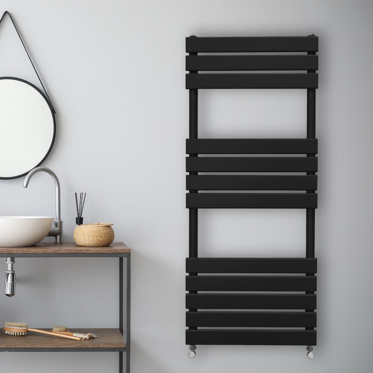 Flat Panel Towel Radiator – 1200mm x 450mm – Black - Used - Very Good
