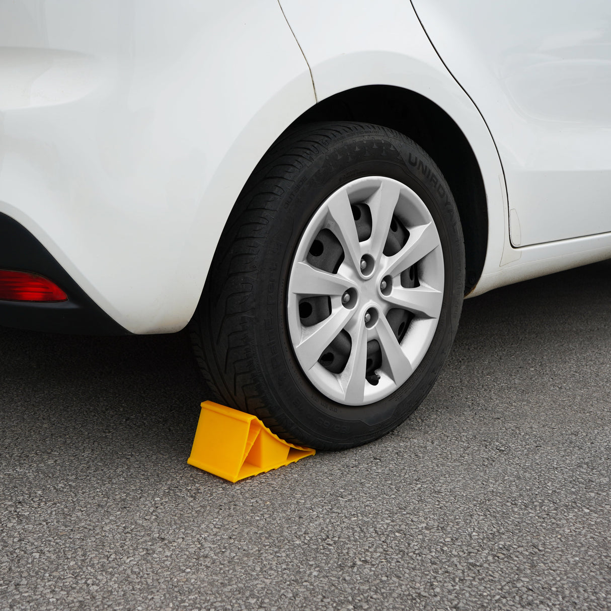 Polypropylene Car Ramps - Used - Acceptable