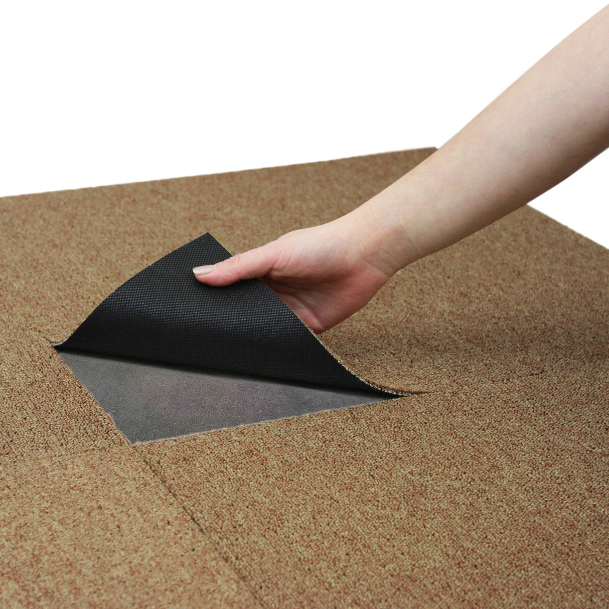 40 x Carpet Tiles 10m2 / Sand - Used - Acceptable