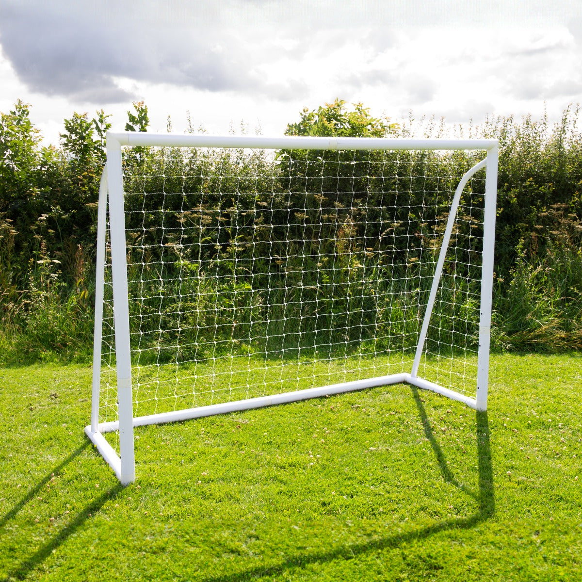 8 x 6ft Football Goal, Carry Case and Target Sheet - Used - Acceptable