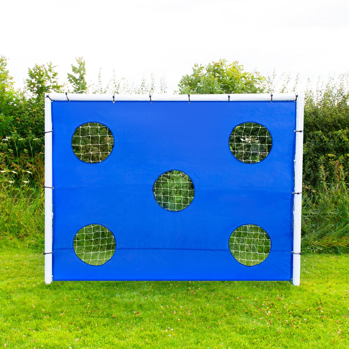 8 x 6ft Football Goal, Carry Case and Target Sheet - Like New