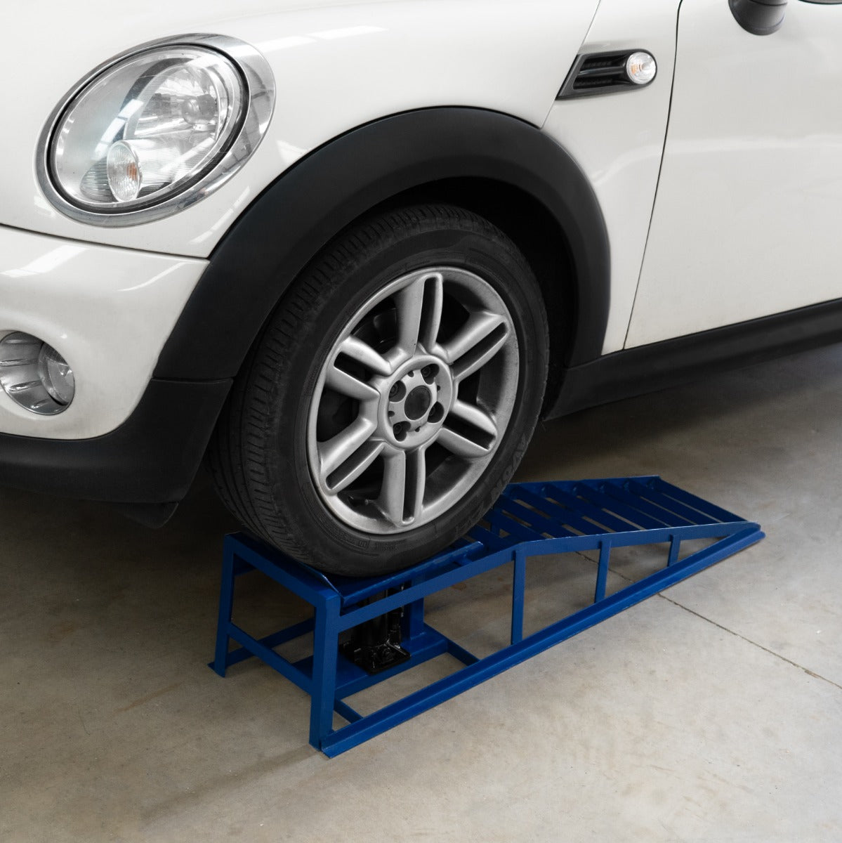 Hydraulic Car Ramps - 3 Tonne - Used - Acceptable