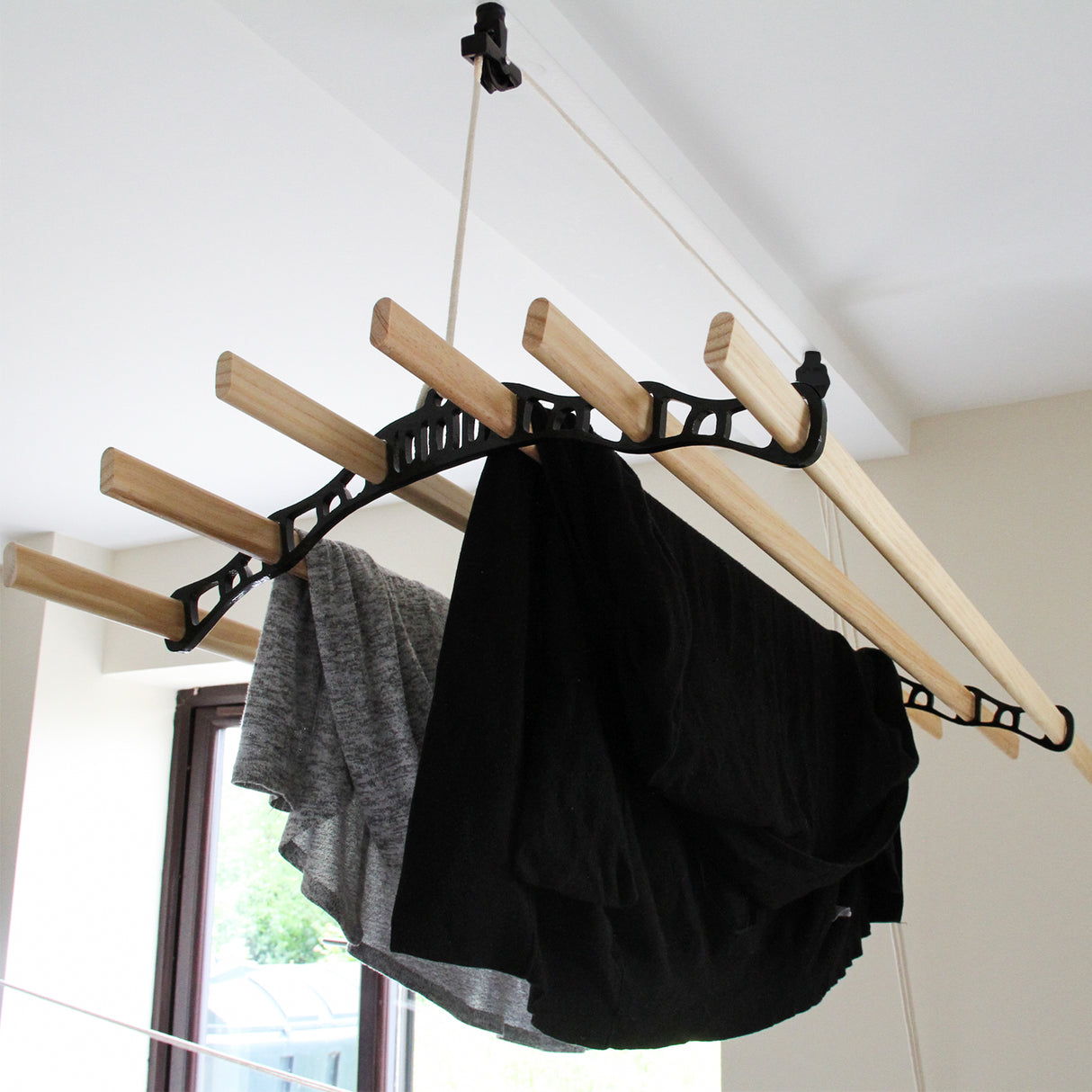 Clothing Airer Ceiling Pulley - Black - 2.4m - Like New