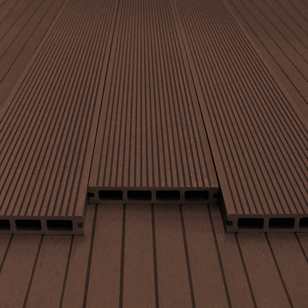 Jardí Composite Decking - 8 SQM - Conker Brown - Used - Good