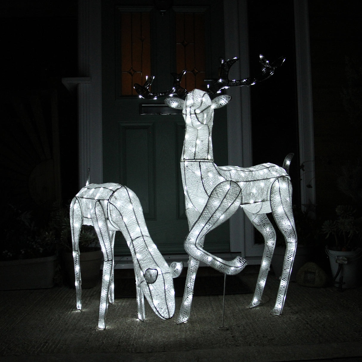 Large Light Up Stag & Doe Reindeer Set - Like New