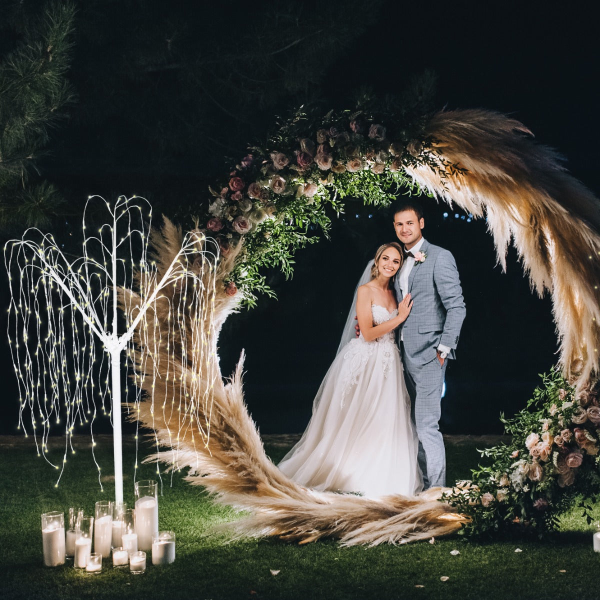 Wedding Moongate - Gold & 1 x Weeping Willow Tree 240cm Warm White - Used - Acceptable