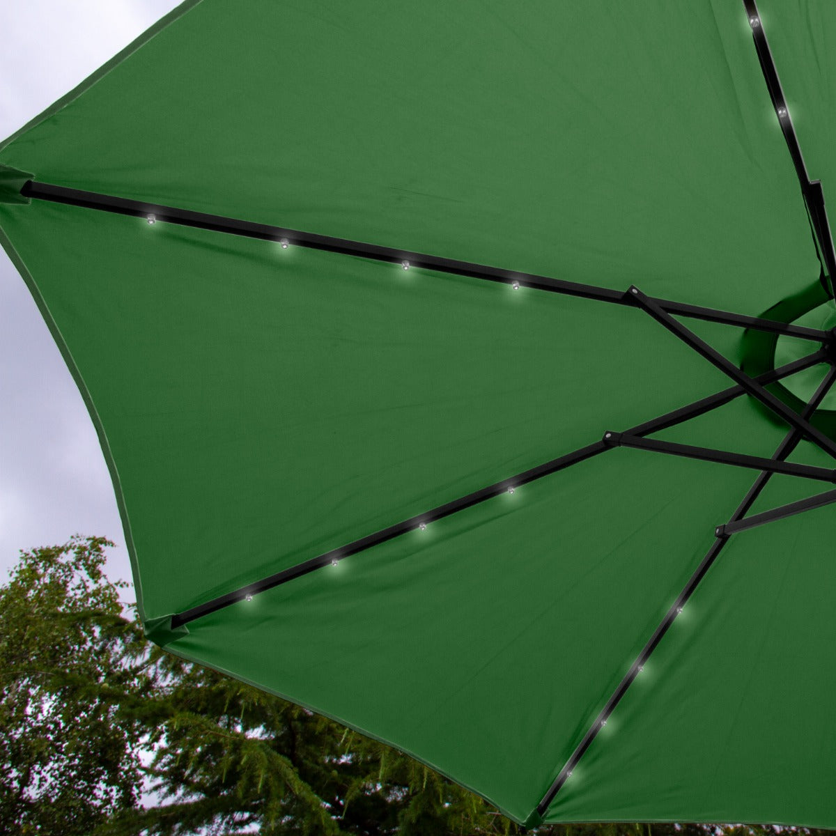 Green 2.7m LED Tilt Parasol - Like New