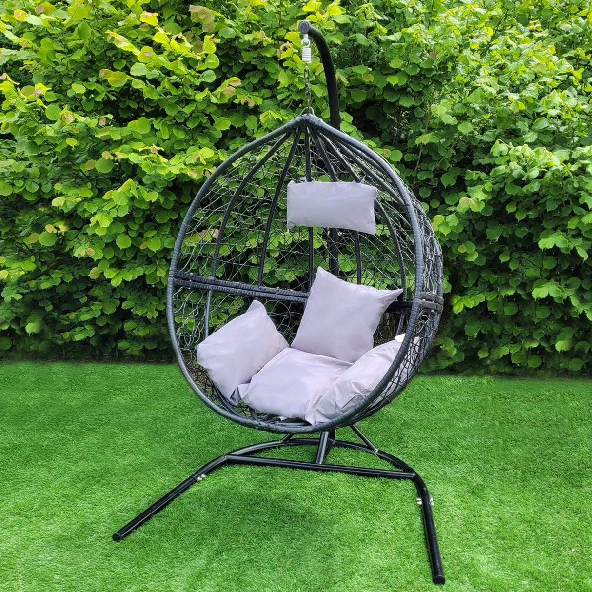 Black Egg Chair - Like New